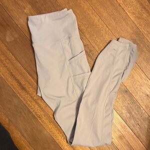 HALARA Full-Length Leggings in Light Taupe